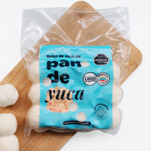 Cargar imagen en el visor de la galería, Bolas de masa de pandeyuca