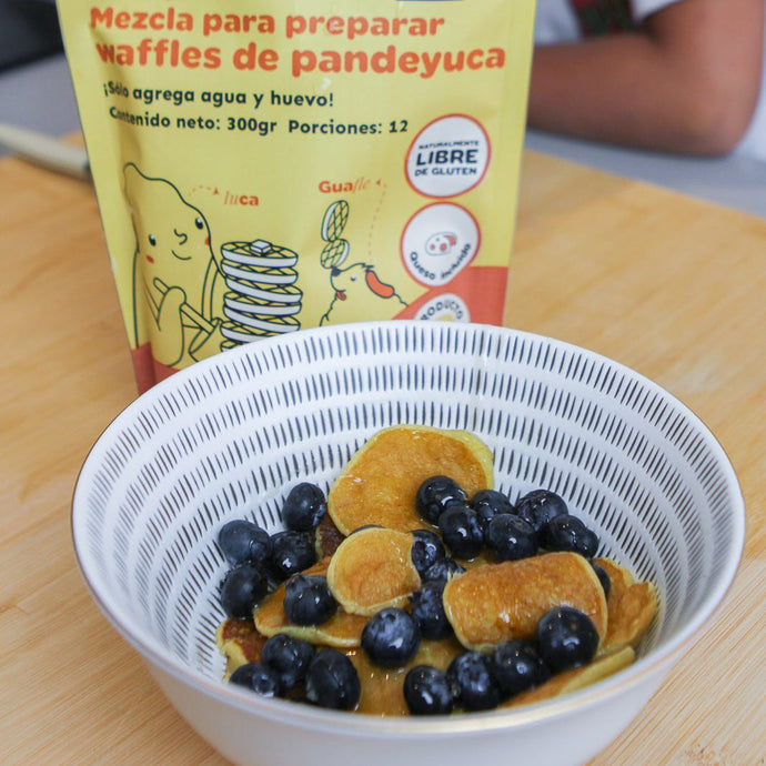 Mini pancakes de banano con Pandewaffle- sin gluten
