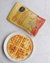 Cargar imagen en el visor de la galería, Mezcla para hacer waffles de pandeyuca
